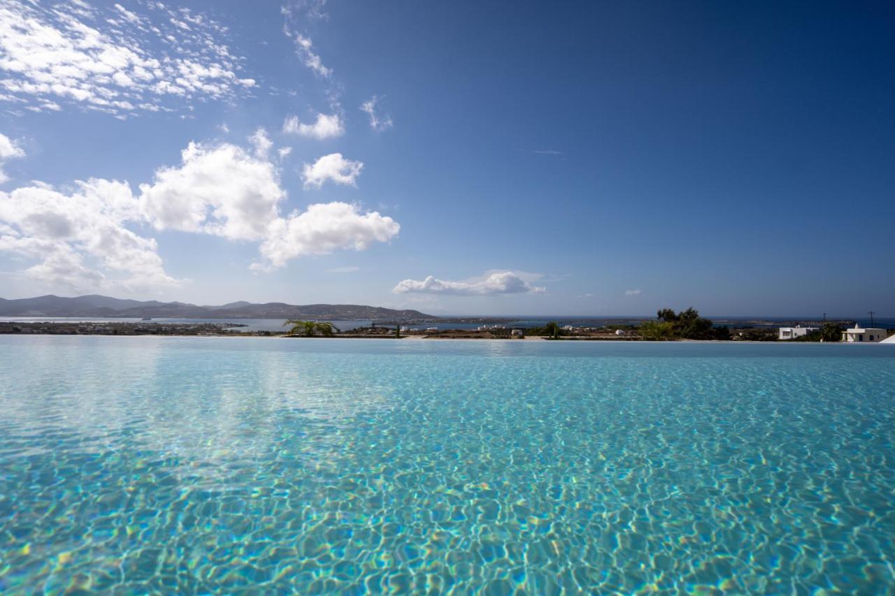 Kouros Blanc Resort & Suites Pounda Exterior foto