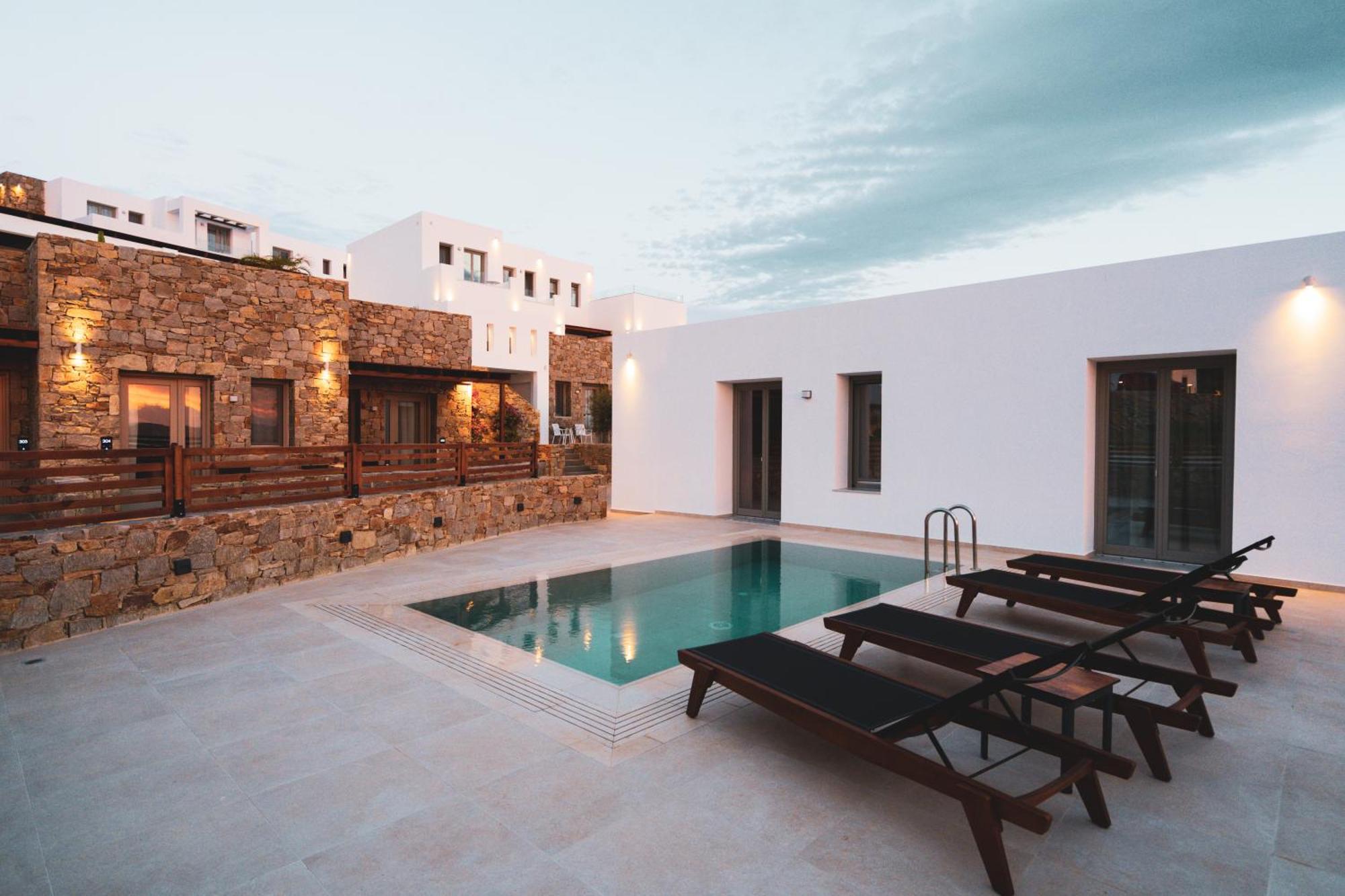 Kouros Blanc Resort & Suites Pounda Exterior foto