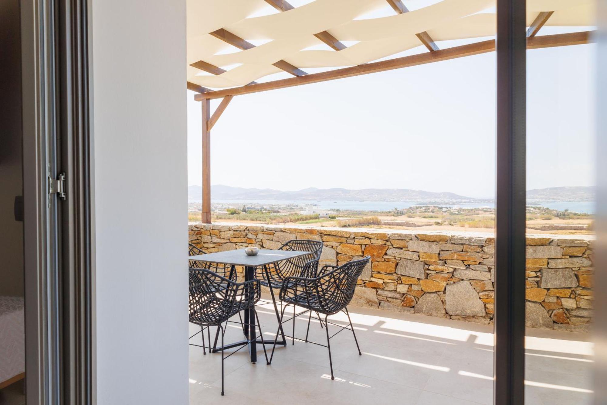 Kouros Blanc Resort & Suites Pounda Habitación foto