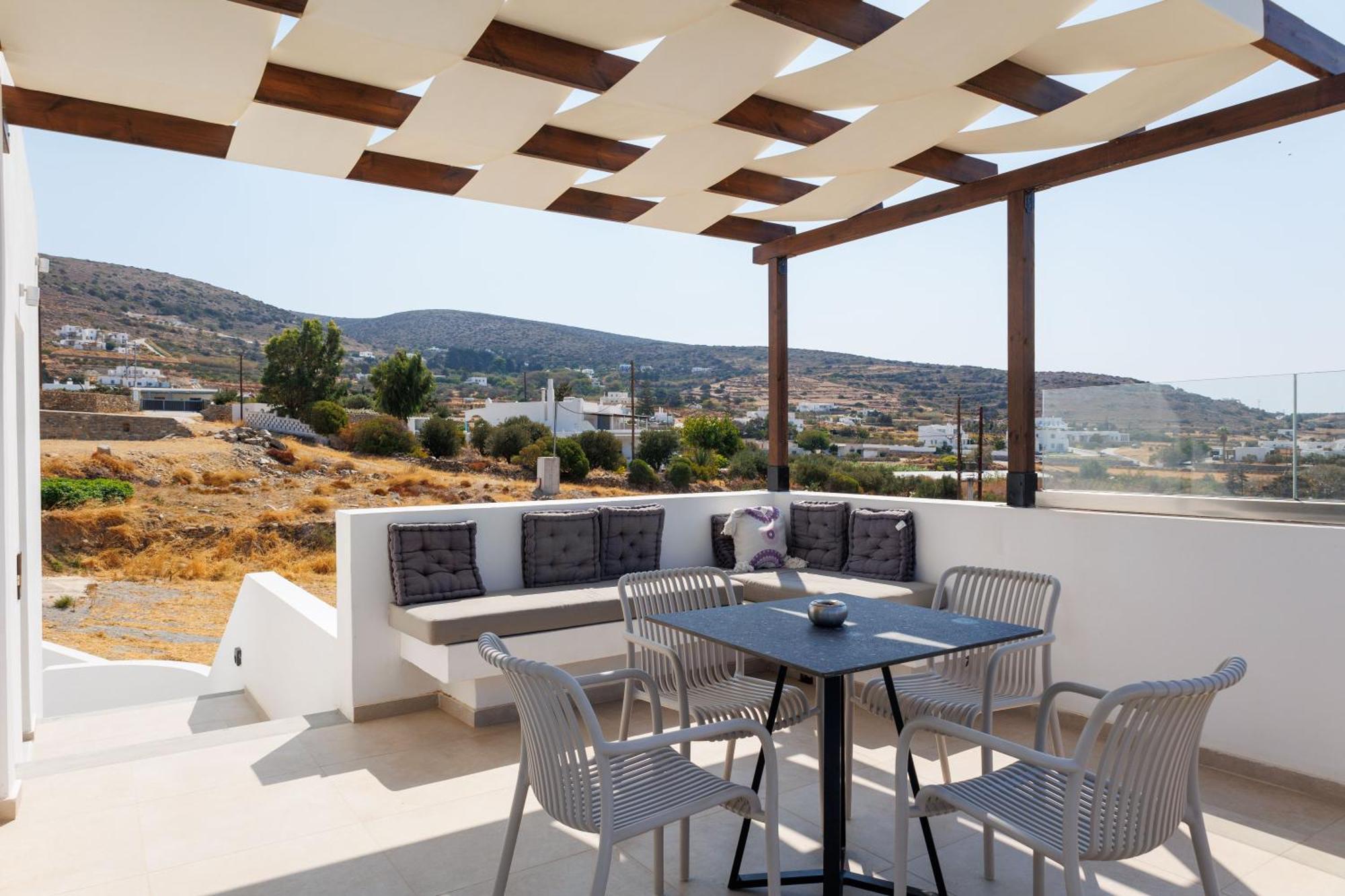 Kouros Blanc Resort & Suites Pounda Exterior foto